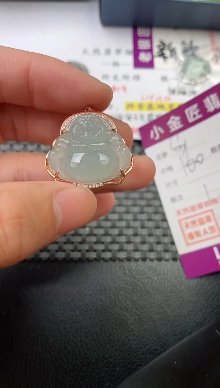 翡翠银S925镶嵌颈饰隔**王·