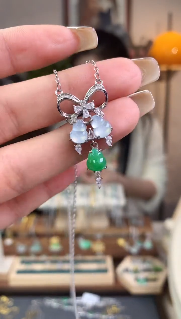 翡翠银S925镶嵌套链吊坠