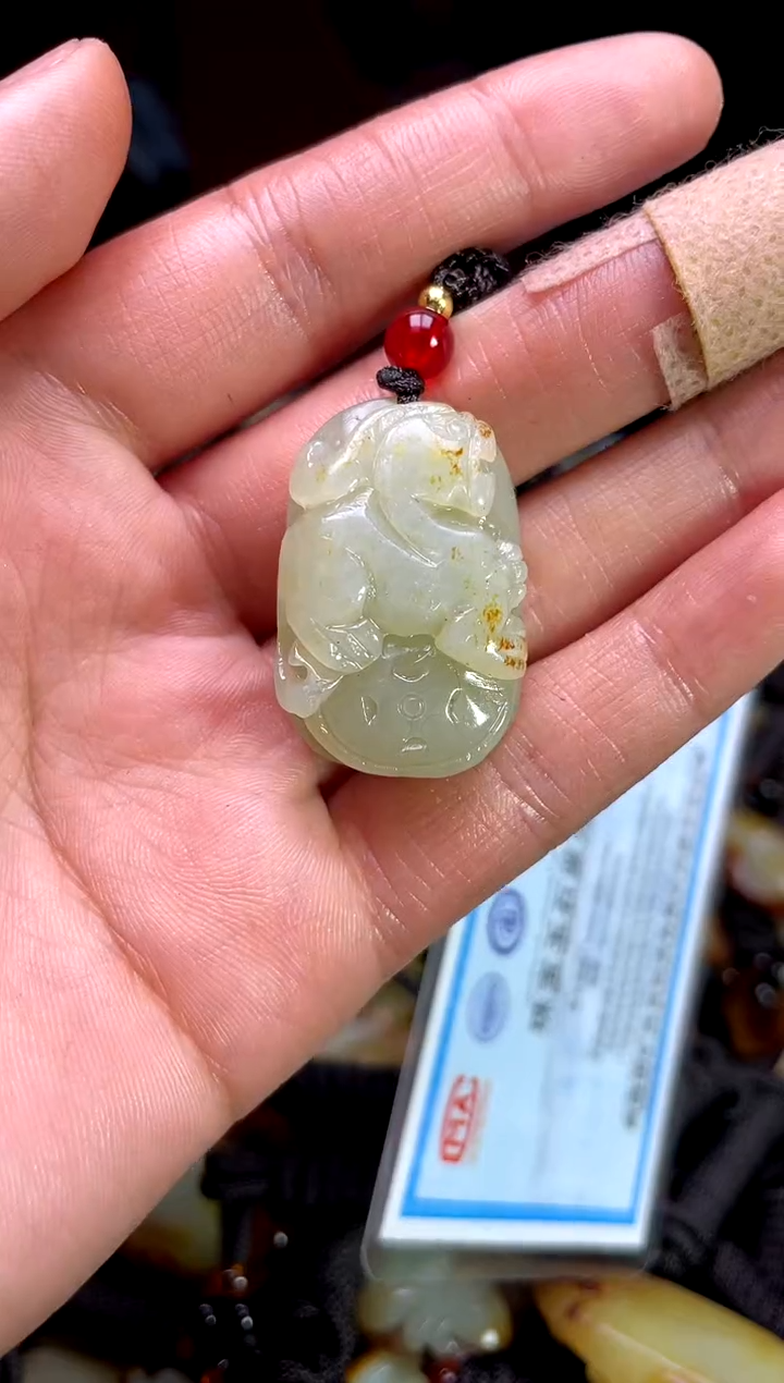 【闪购商品】和田玉颈饰未镶嵌1