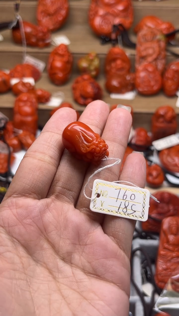 【闪购商品】南红玛瑙珠宝奇石未镶嵌160-