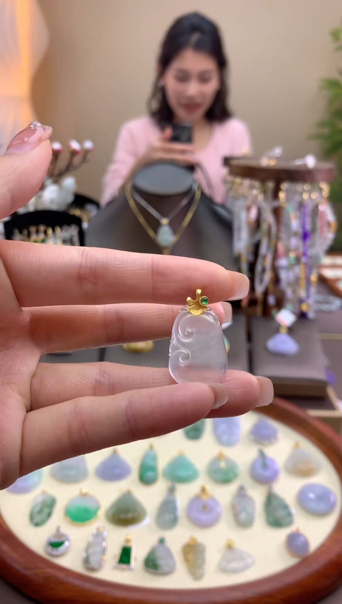 【闪购商品】翡翠颈饰18K金镶嵌如意