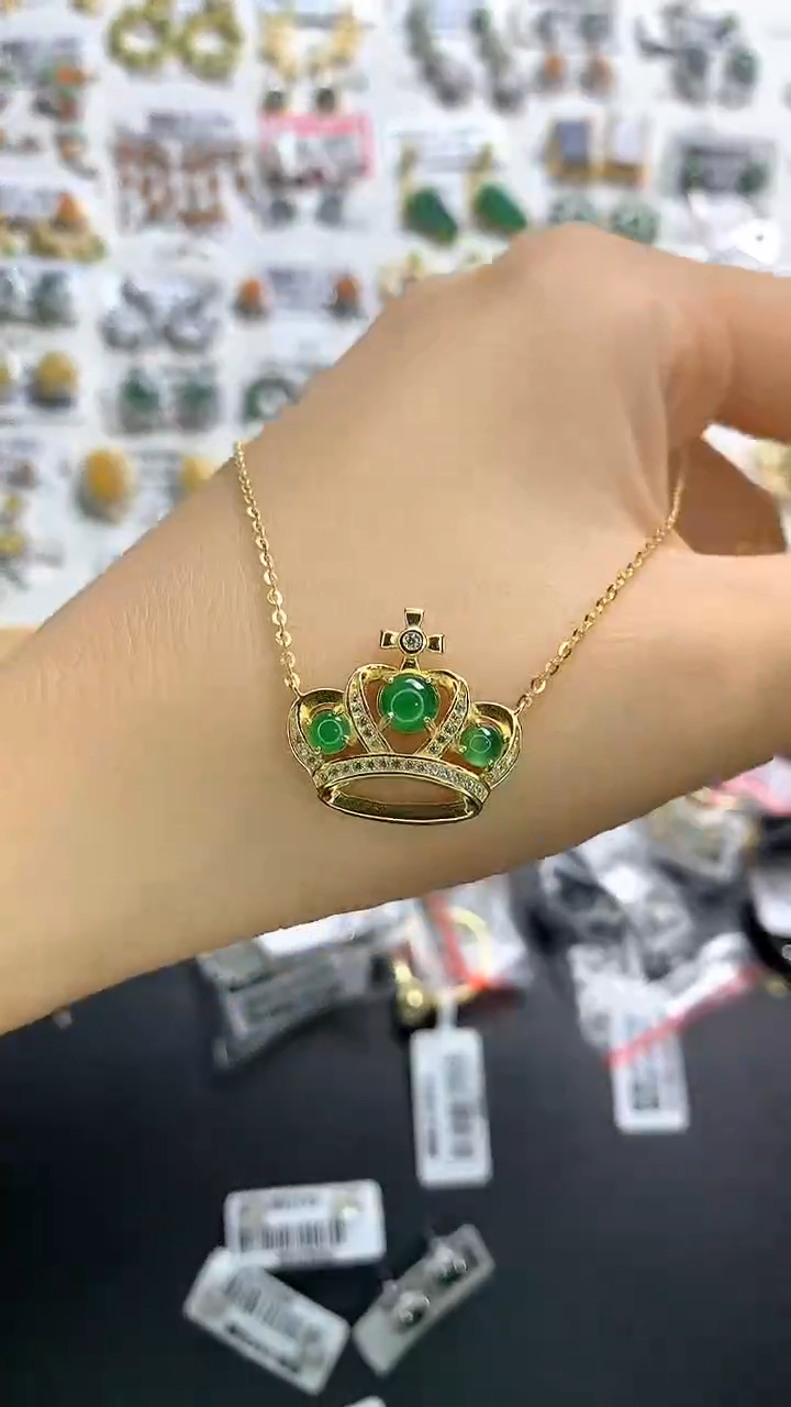 翡翠银S925镶嵌颈饰翡翠 银S925镶嵌 颈饰