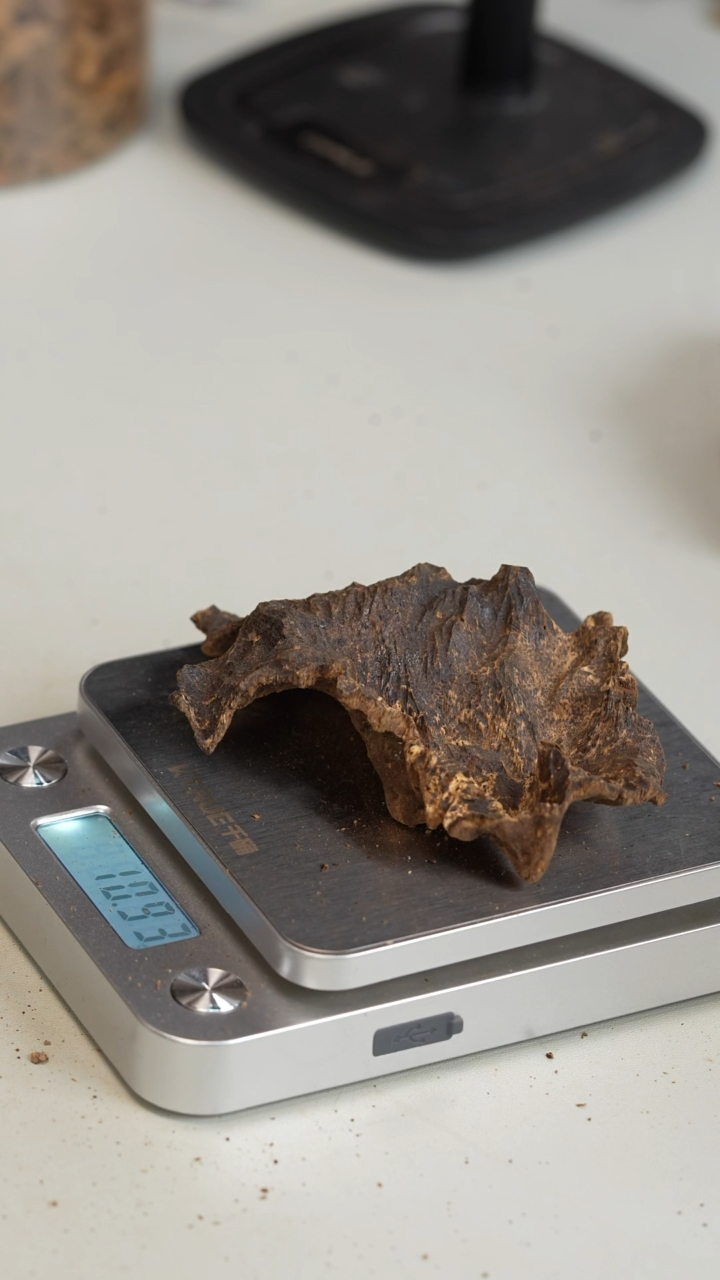 沉香沉香碎屑海南琼中料 10.9g