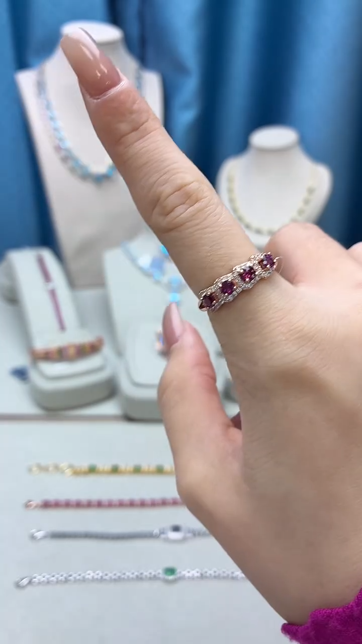 银S925镶嵌戒指石榴石104JH0102产品一个（多样性）