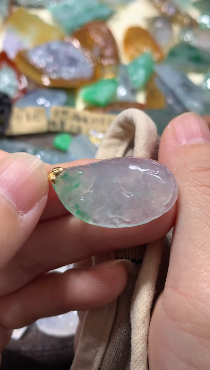 吊坠(不含链)18K金镶嵌翡翠吊坠