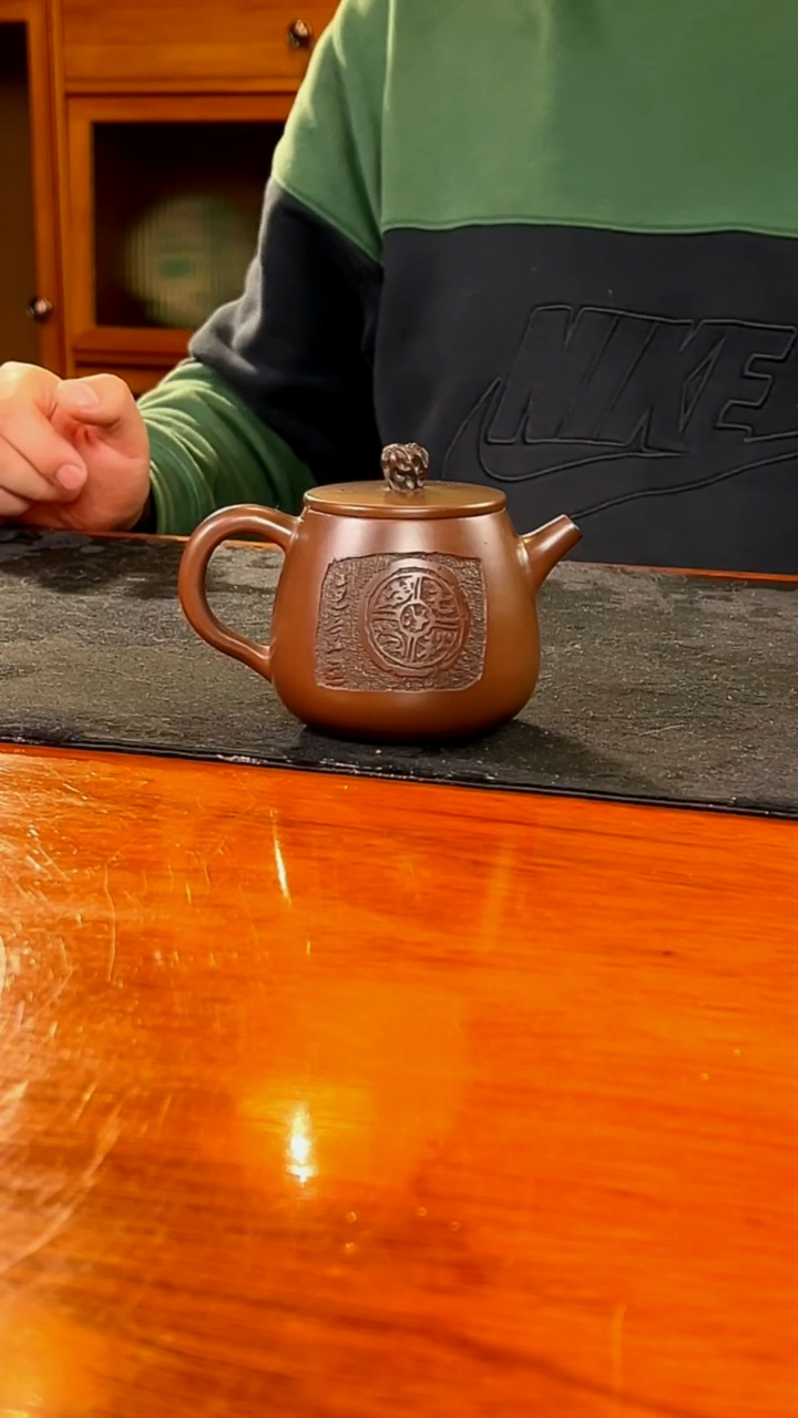 【陶点茶Yun】建水紫陶 古铜 精工 雕刻 紫陶壶