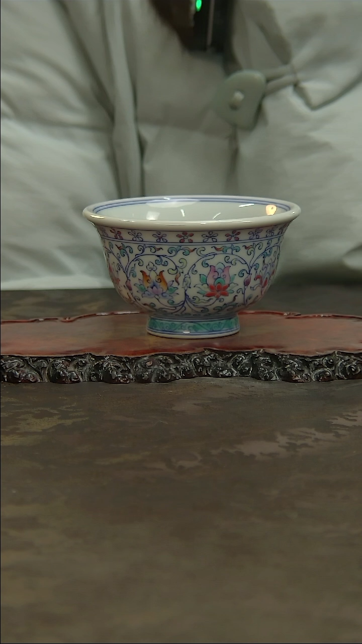 【闪购商品】空山明月斗彩压手杯