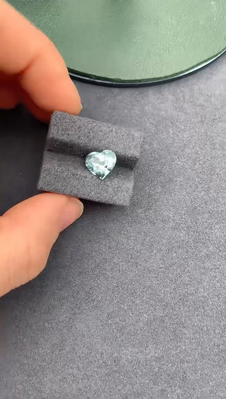 【闪购商品】海蓝宝石裸石未镶嵌2.7ct海蓝宝