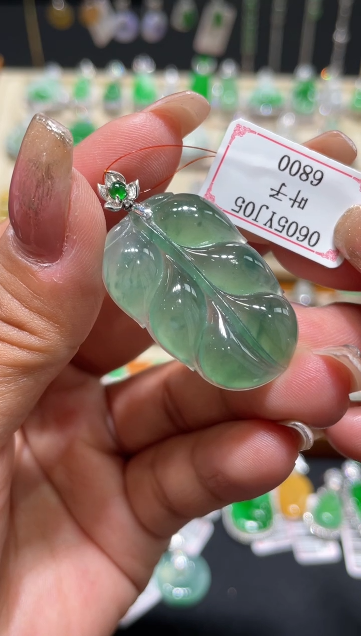 翡翠挂件18K金镶嵌0605YJ05