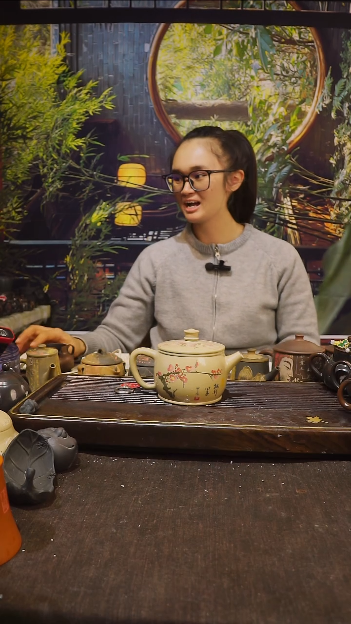 云南建水紫陶全手工无瑕    045  300cc