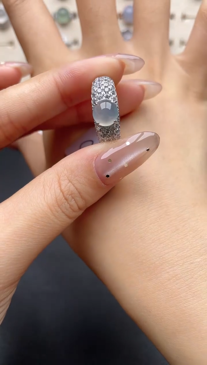 【闪购商品】翡翠戒指银S925镶嵌一物一证一礼盒