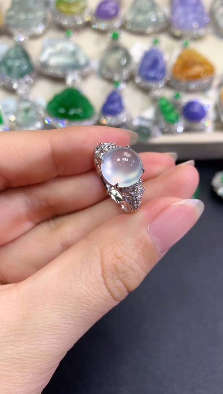 【闪购商品】翡翠戒指18K金镶嵌D37