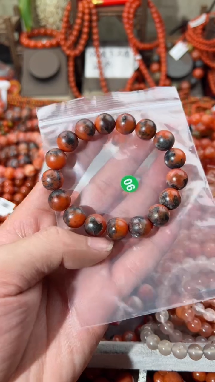 【闪购商品】南红玛瑙手串未镶嵌12