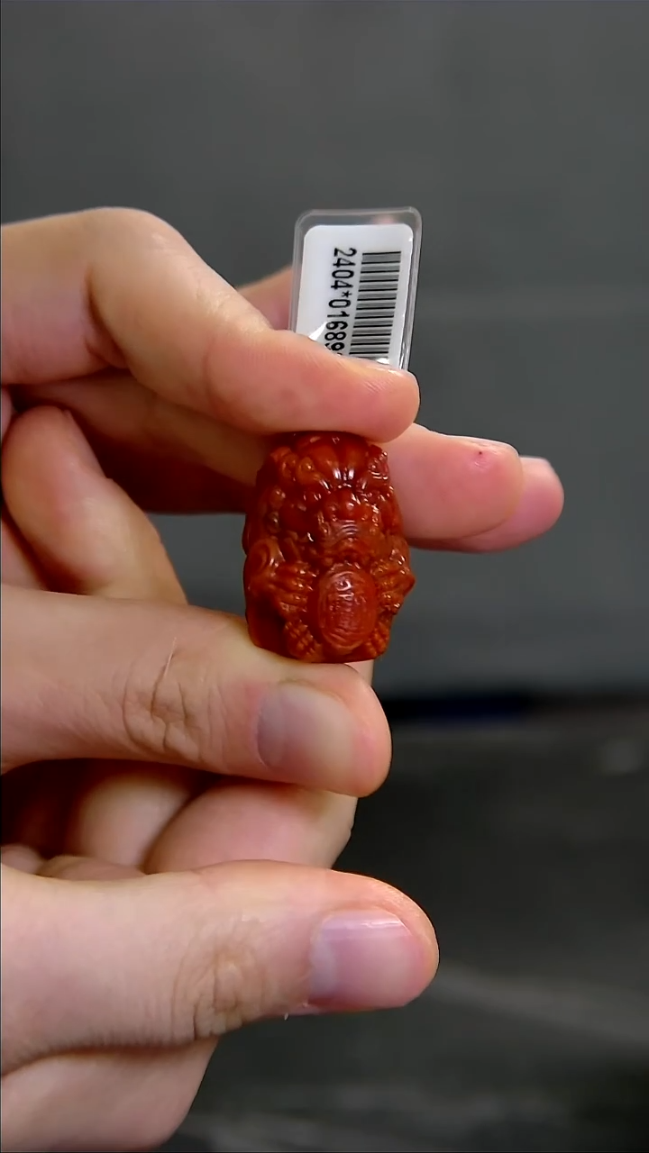 南红玛瑙雕刻未镶嵌025ZB0606产品一个