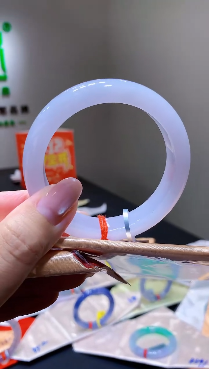 未镶嵌手镯翡翠K32天然A货缅甸翡翠56.6