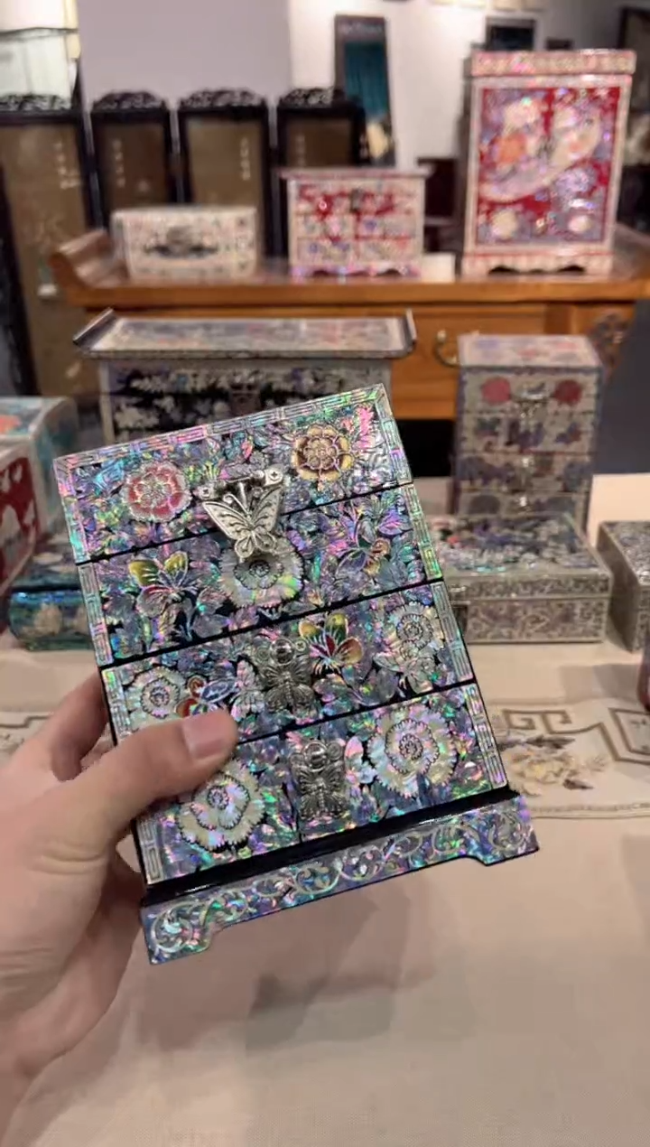 【闪购商品】白边黑底弘贝雅螺钿漆器文化馆