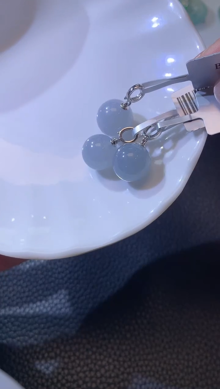 【闪购商品】翡翠吊坠(不含链)18K金镶嵌A3多样性发一件