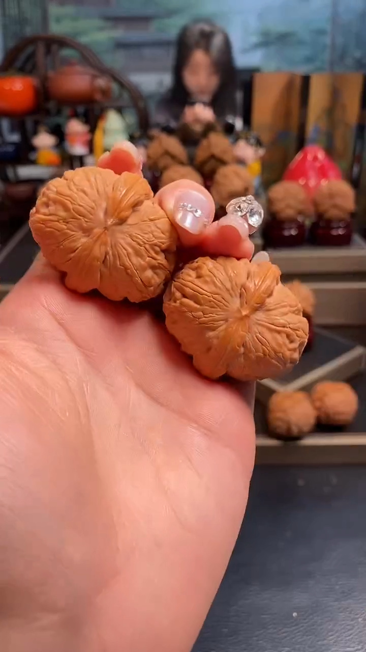 【闪购商品】文玩核桃吊坠F787平谷元宝40