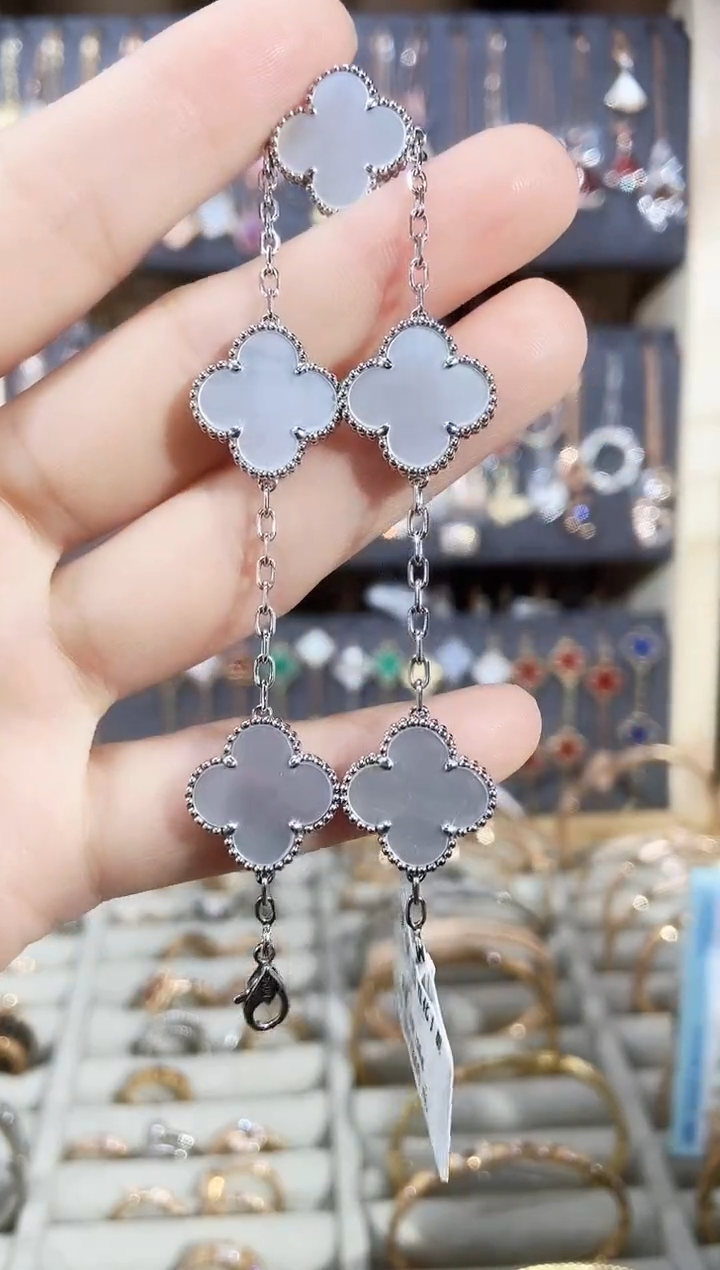 手链贝壳（贝母）18K金镶嵌贝母K白