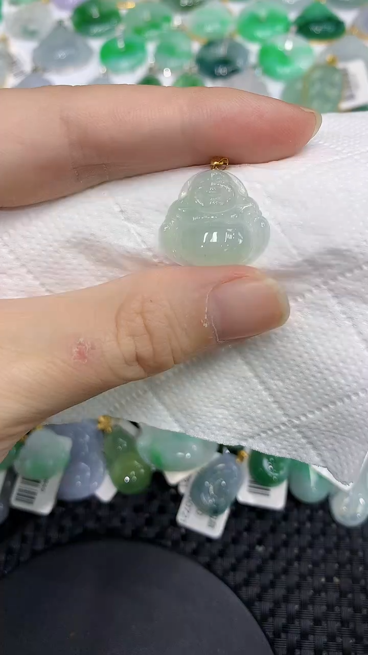 颈饰18K金镶嵌翡翠11111111