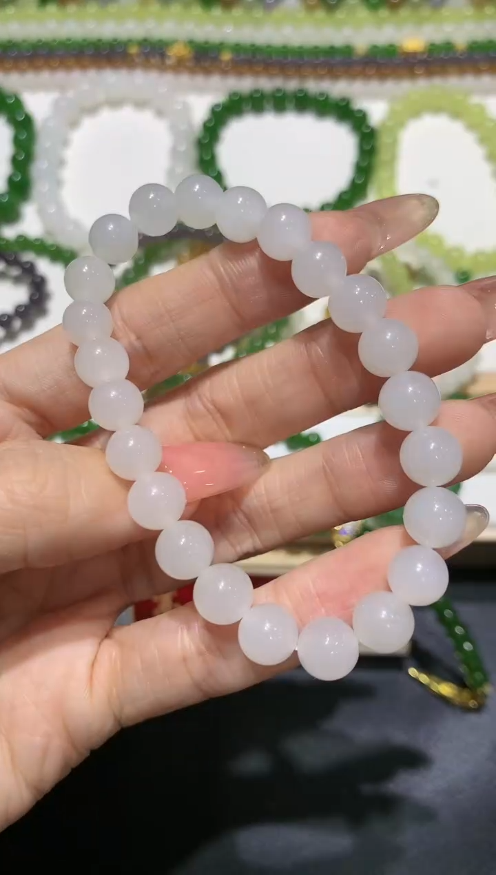 【闪购商品】和田玉手串未镶嵌团购1
