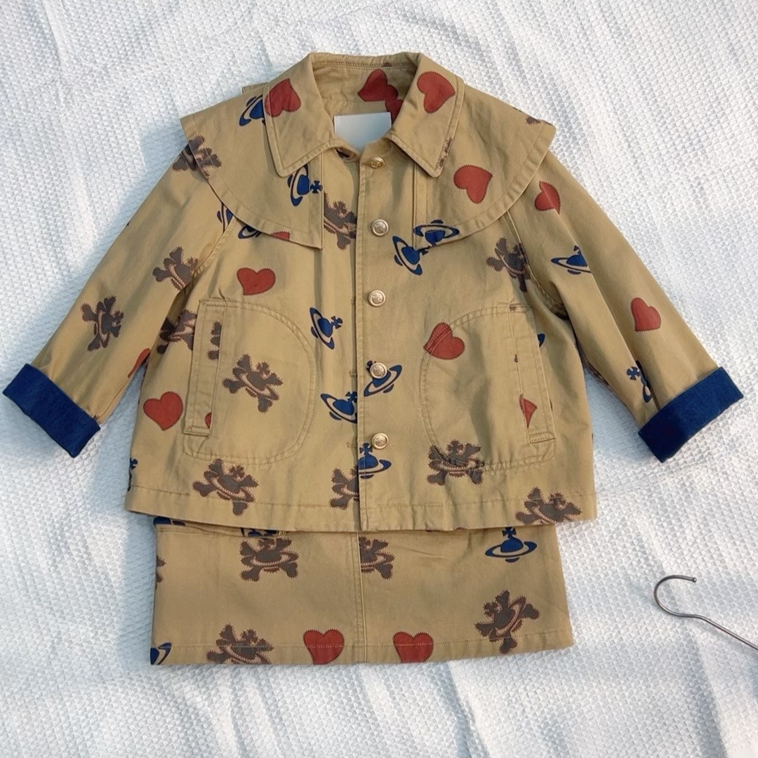 1380儿童卡其风衣外套