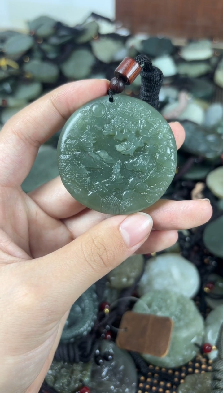 【闪购商品】和田玉颈饰未镶嵌1