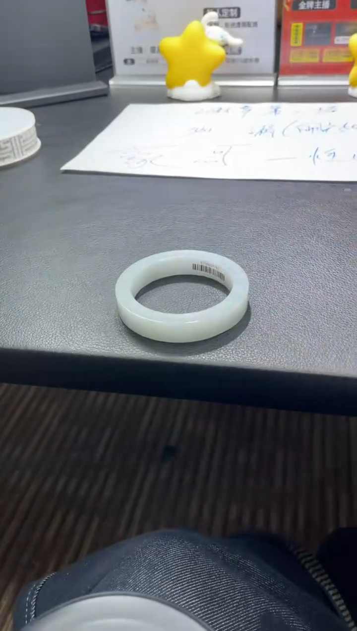 【闪购商品】定制翡翠手镯未镶嵌手镯DDS/发一件