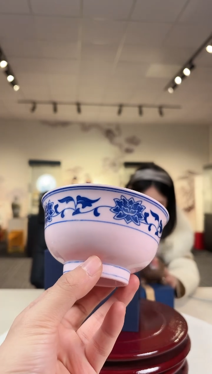 碗陶瓷红稀4.5英寸青花缠枝连碗+礼盒