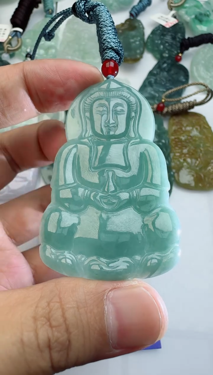 【闪购商品】翡翠吊坠(不含链)未镶嵌多样性随机发其一