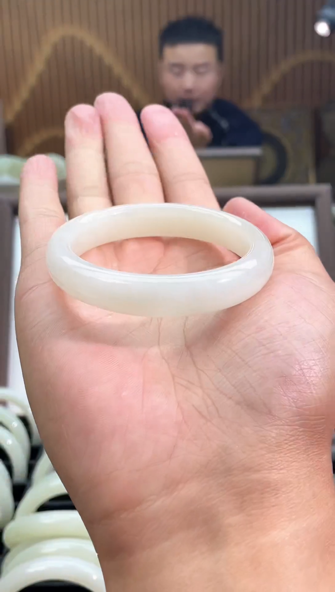 和田玉未镶嵌手镯和田玉 未镶嵌 手镯54-55