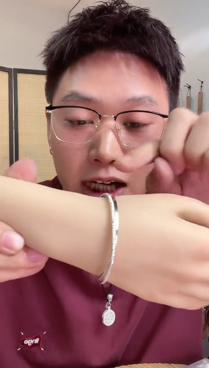 无925银手镯 fm/1983