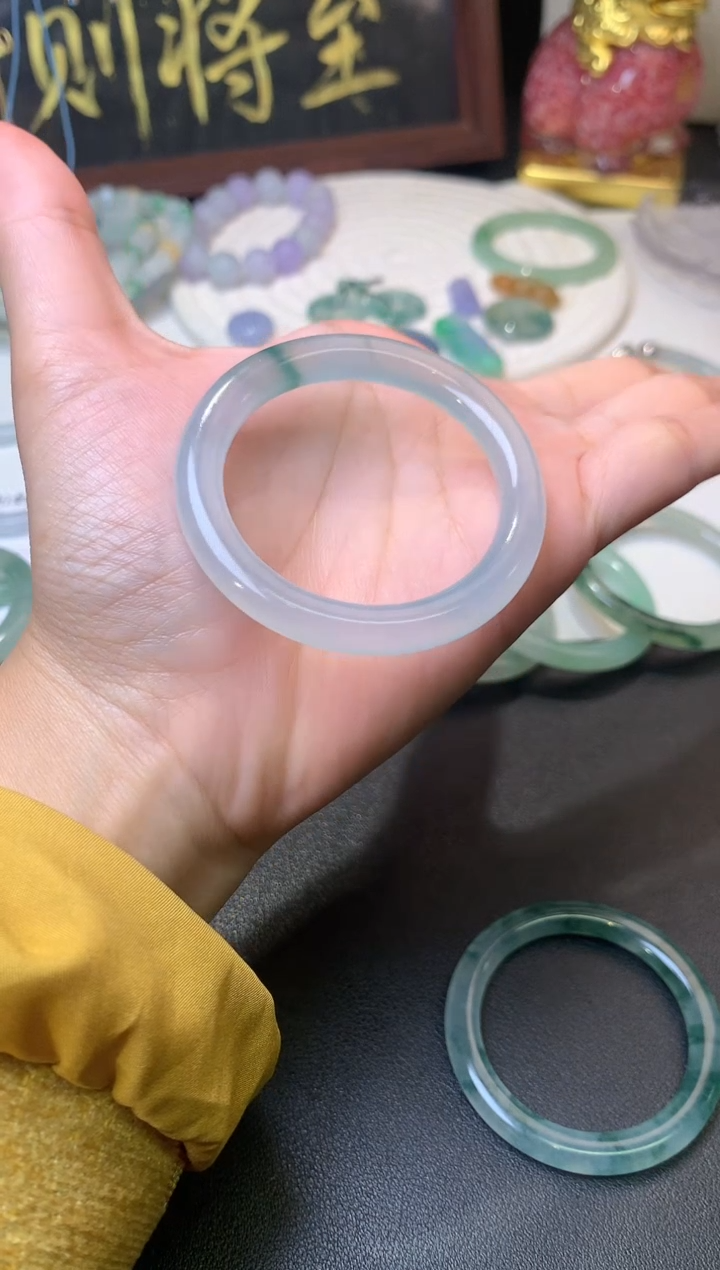 未镶嵌定制翡翠Y****窝毛货