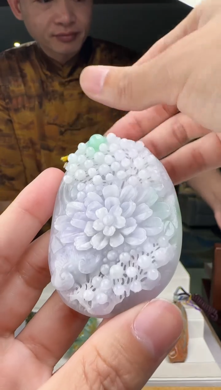 【闪购商品】翡翠吊坠(不含链)未镶嵌XM@@960Q3J13601