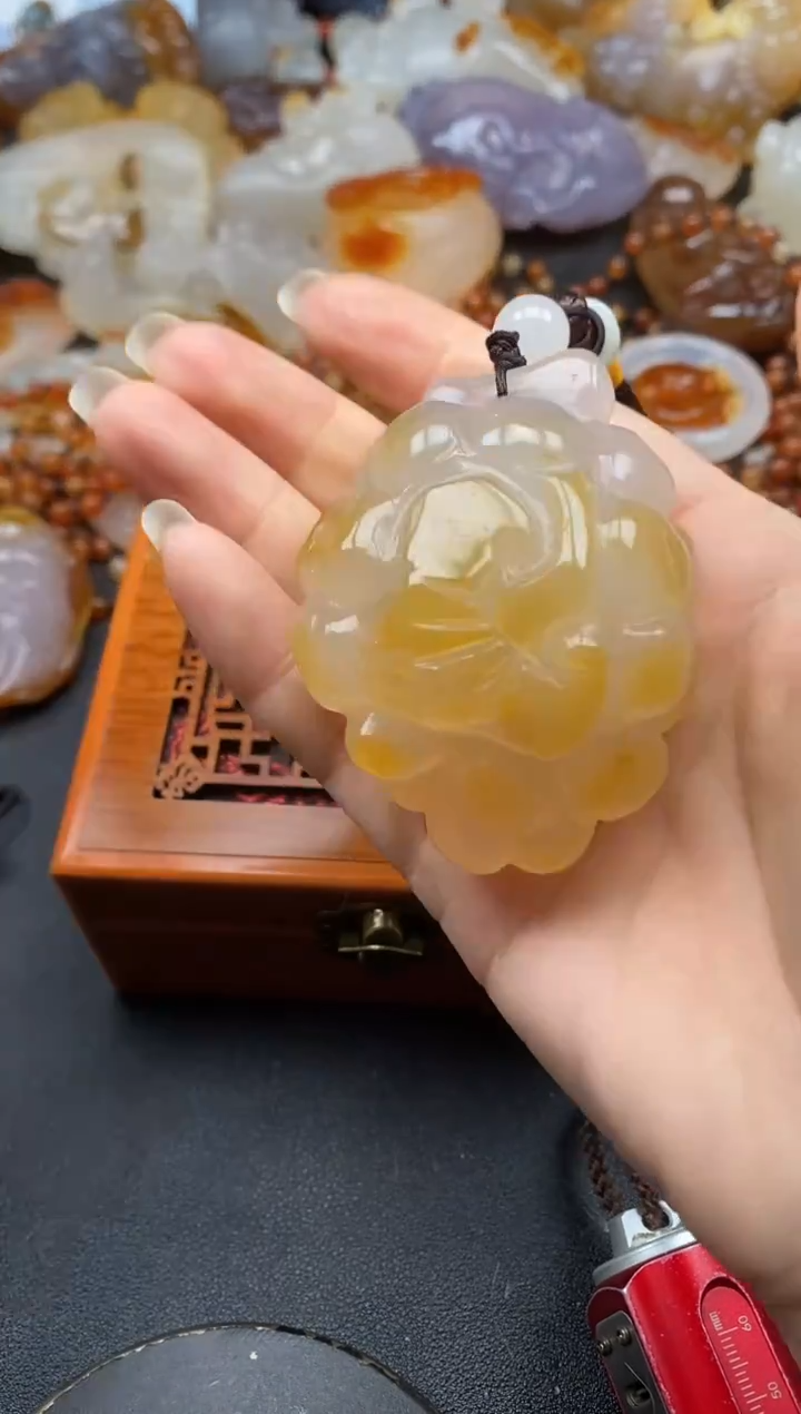 未镶嵌1玛瑙/玉髓丁*花ll