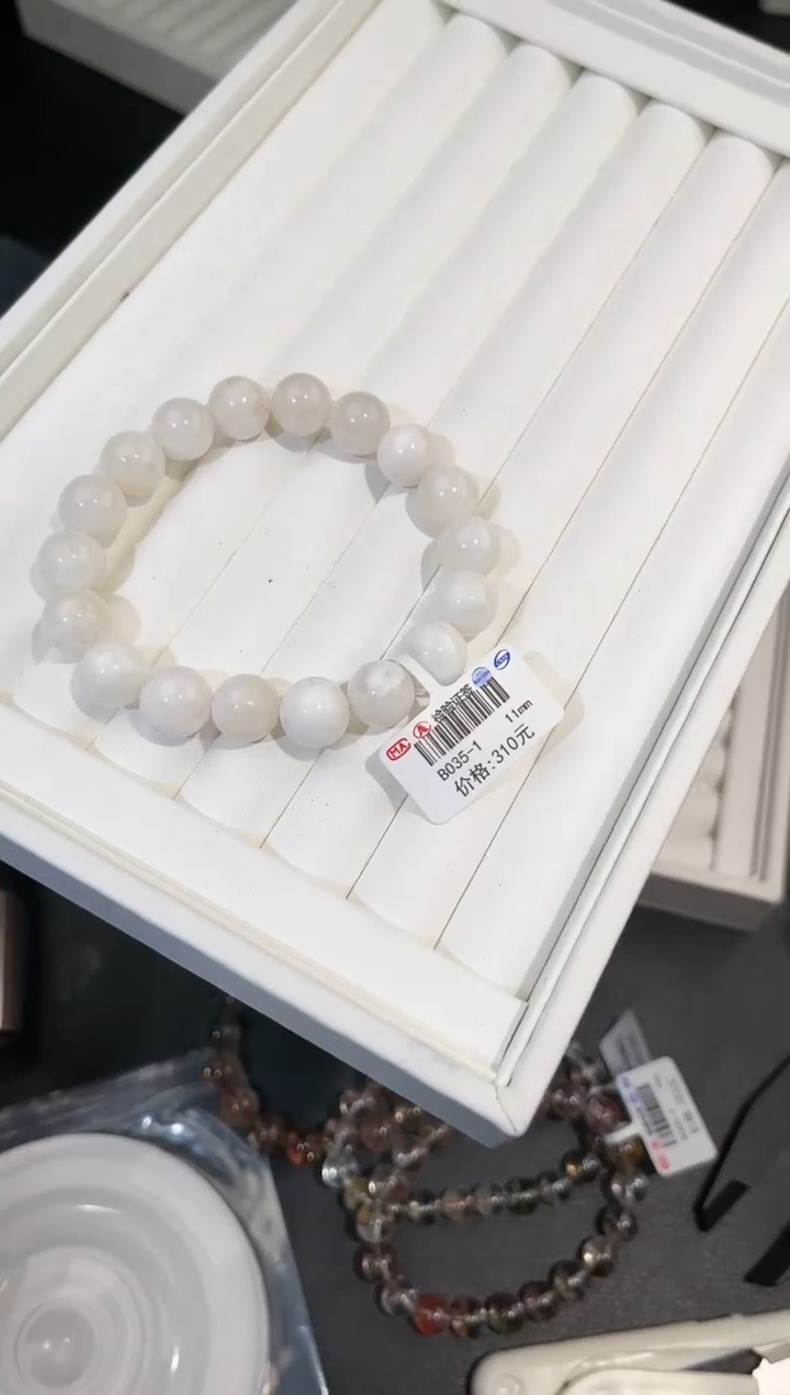 【闪购商品】水晶手链未镶嵌多样性发一Q71白雪花11mm