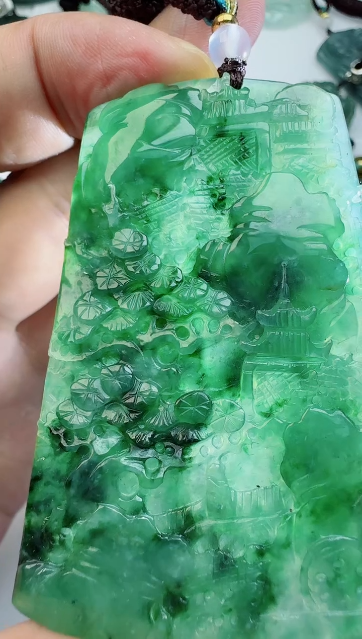 【闪购商品】翡翠吊坠(不含链)未镶嵌11111111111