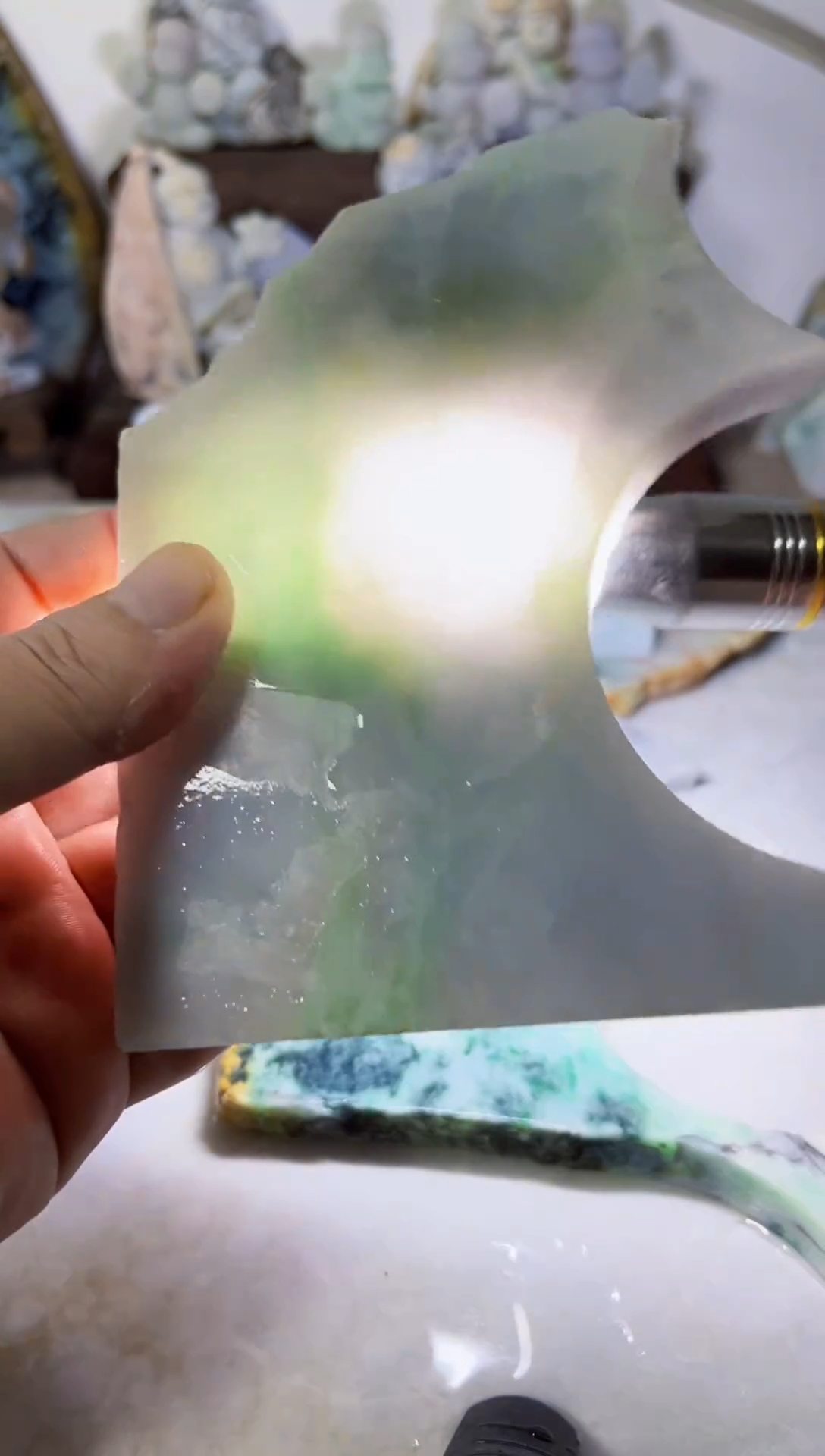 【闪购商品】翡翠吊坠(不含链)未镶嵌A1001