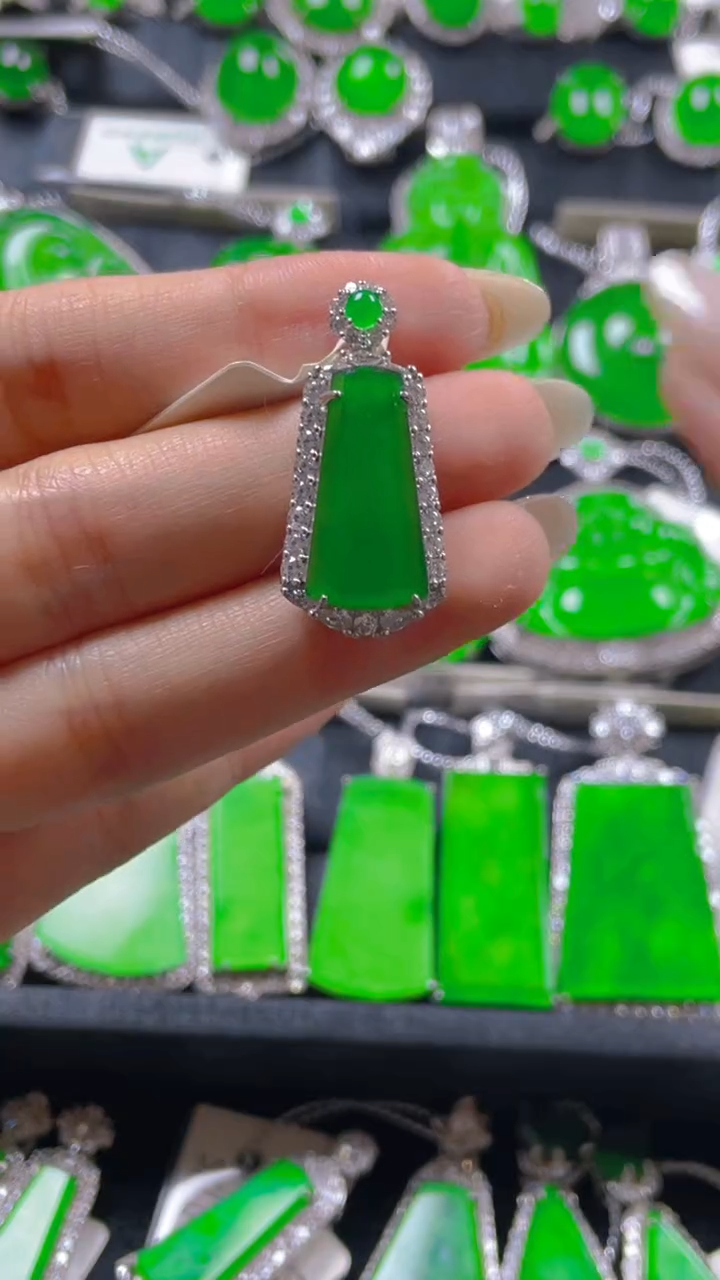 颈饰银S925镶嵌翡翠11