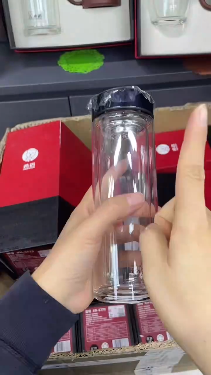 小熊双层6533-335ml蓝瑕疵