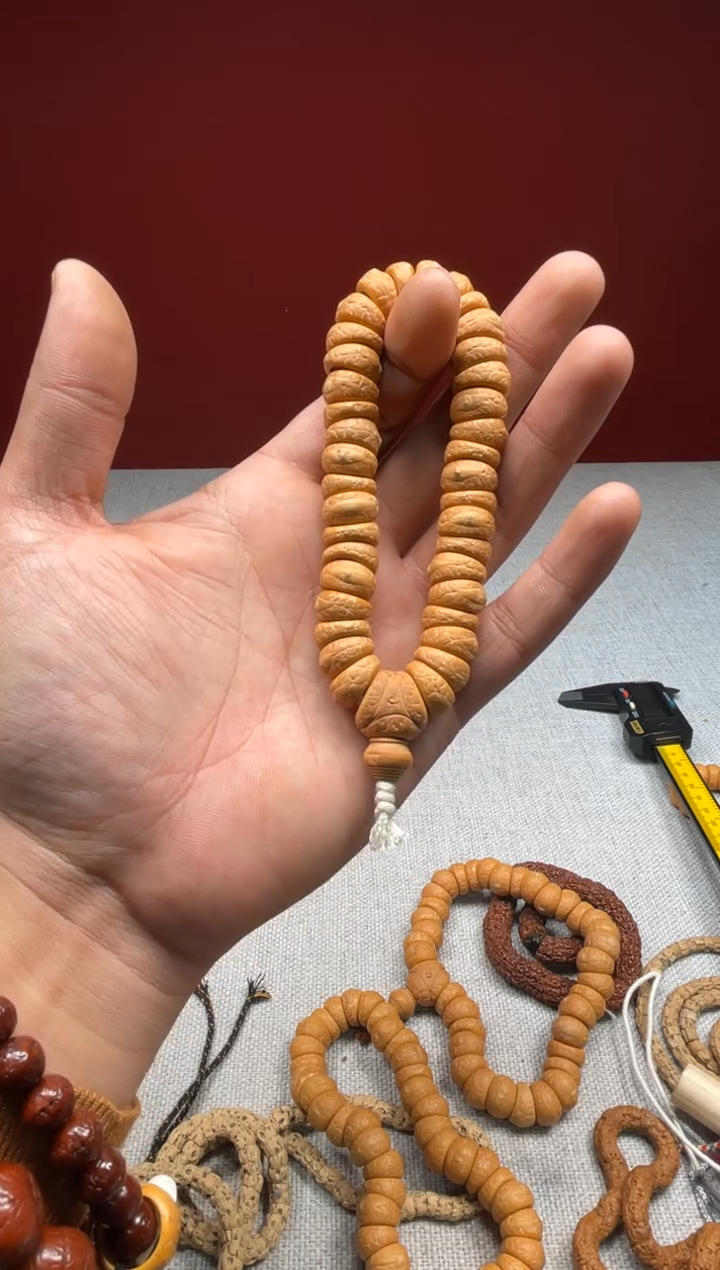 手串柏香籽/百香籽凤眼8