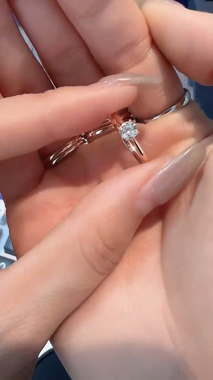 【闪购商品】钻石戒指/指环18K金镶嵌多样性发一