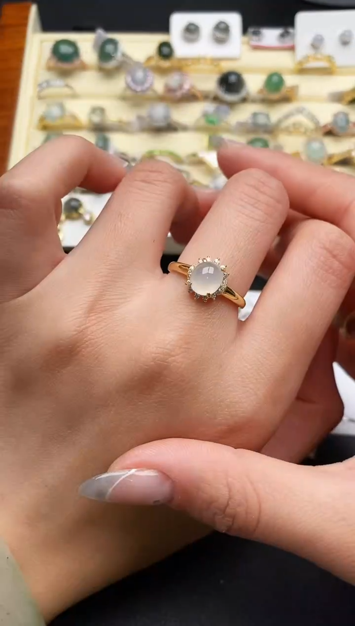 【闪购商品】翡翠戒指银S925镶嵌222222222+9