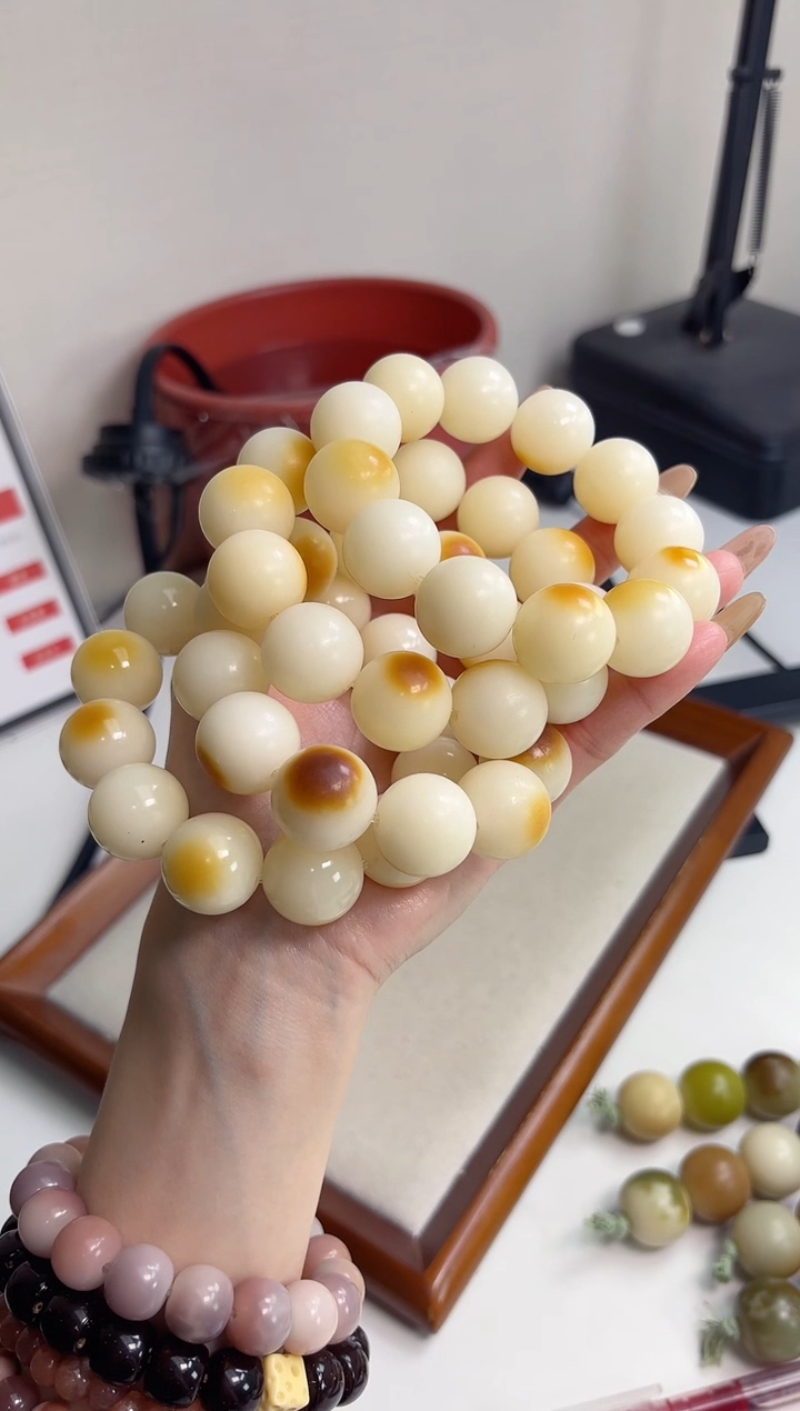 手串菩提根/象牙果干磨圆珠黄金瞳20mm手串瑕疵不补随机