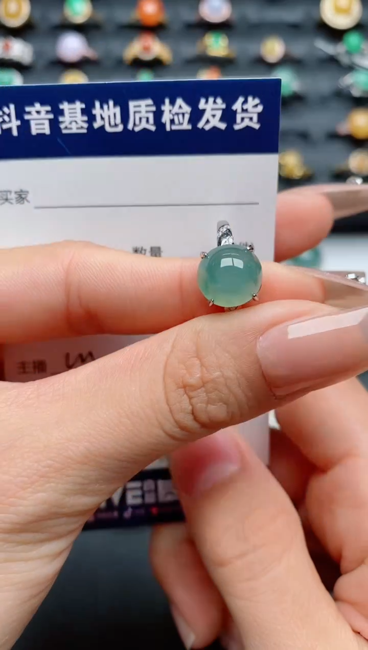 【闪购商品】翡翠戒指银S925镶嵌............1