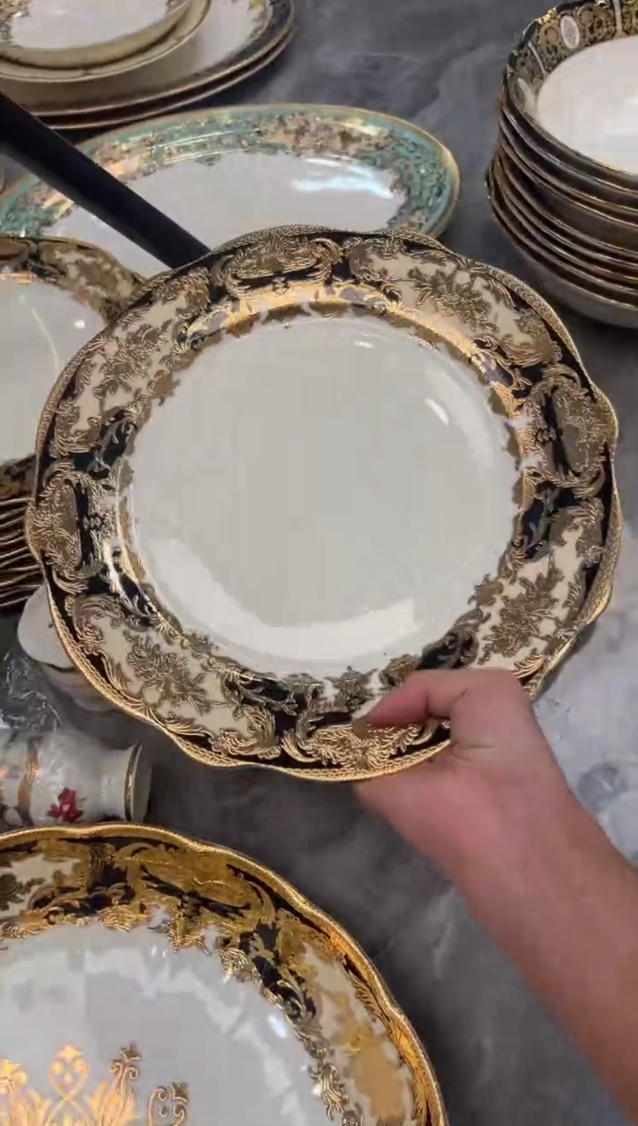 瓷片11寸平盘一个一单微瑕