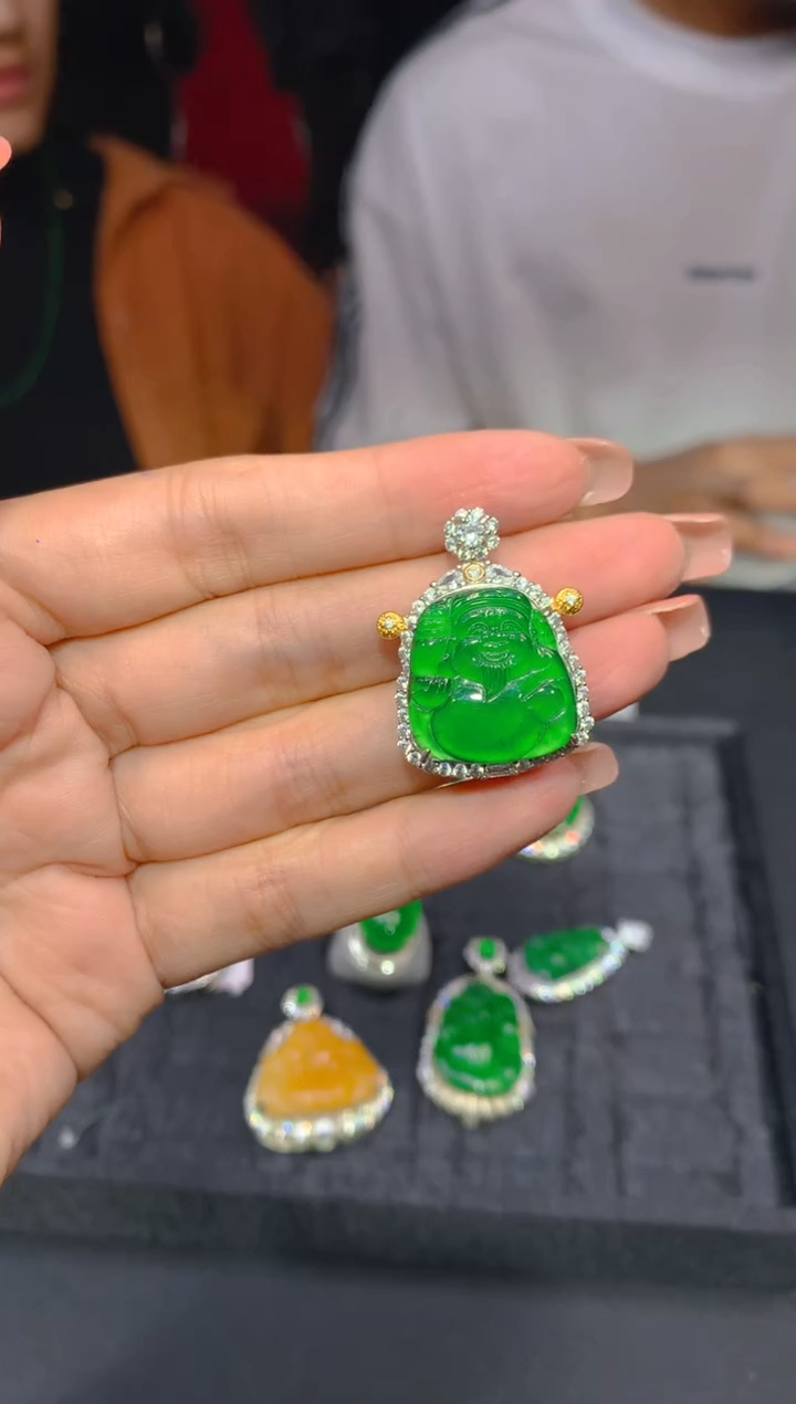 【闪购商品】定制翡翠未镶嵌268多样性发货（发其一）