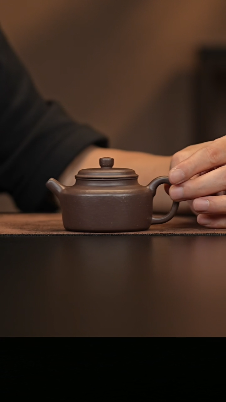 允禾斋  紫砂壶  德钟 天青