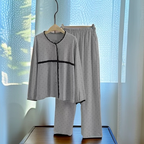 芬腾新品秋冬100纯棉灰色波点小香风时尚轻奢女士家居服1003款号