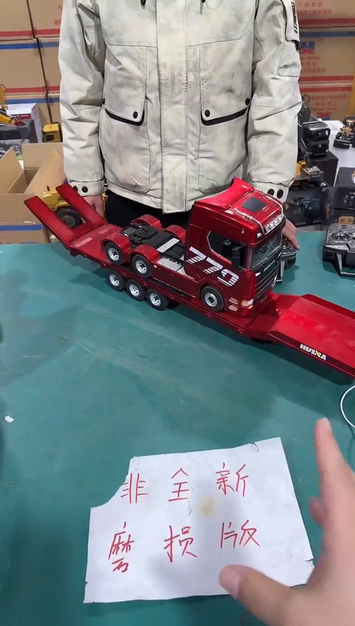 非全新斯堪尼亚770拖头+拖挂 红色套装